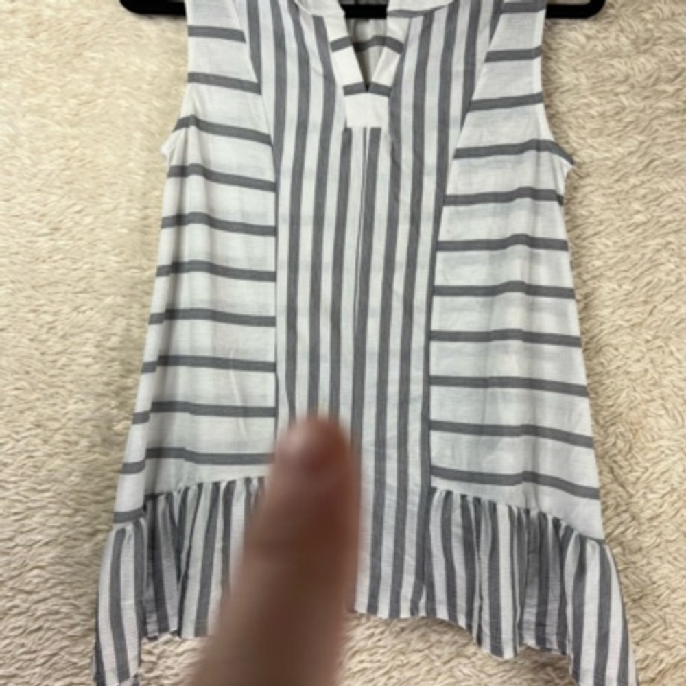 Ava James Womens Blouse Tank White Gray Striped‎ Sleeveless Notch Neck S - Picture 11 of 12
